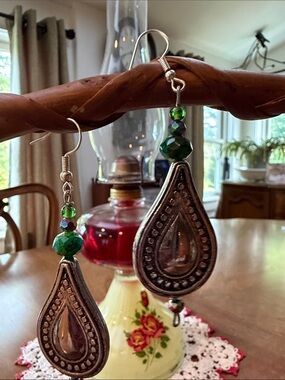 Teardrop Silver Earrings with Green Beads
